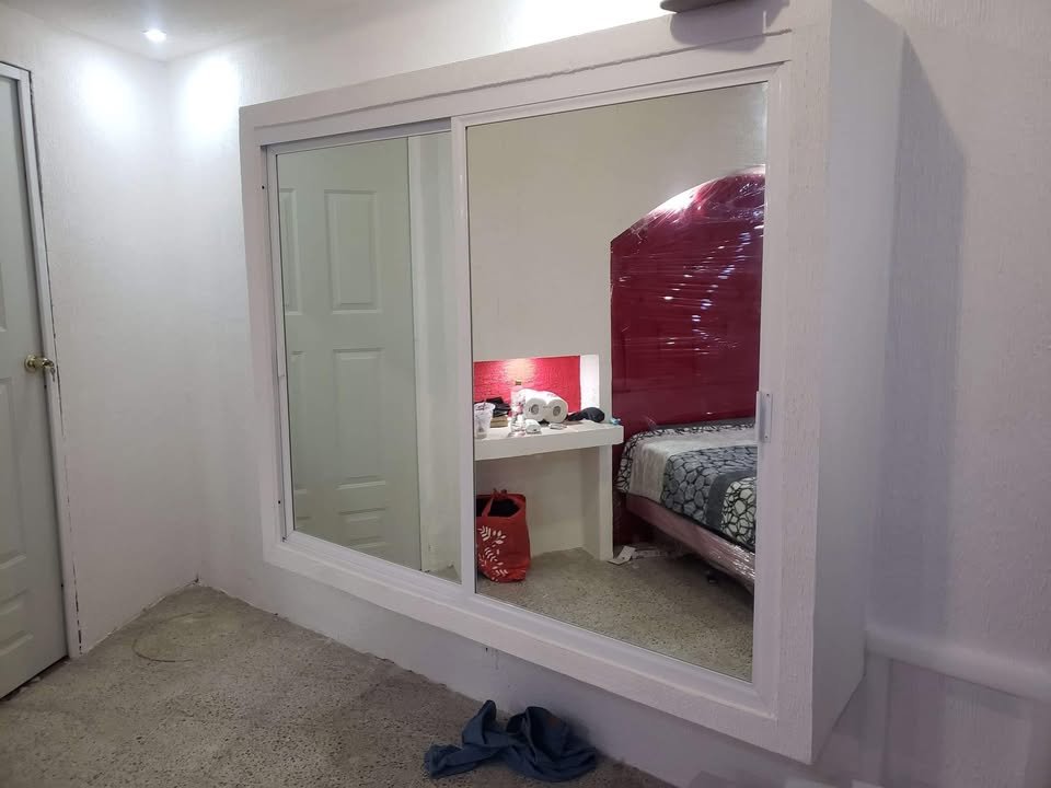 closets modernos de aluminio en Zapopan